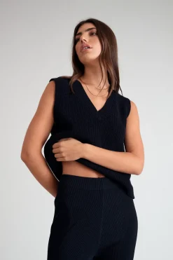 Longline Knit Vest<ALL FENIX Best