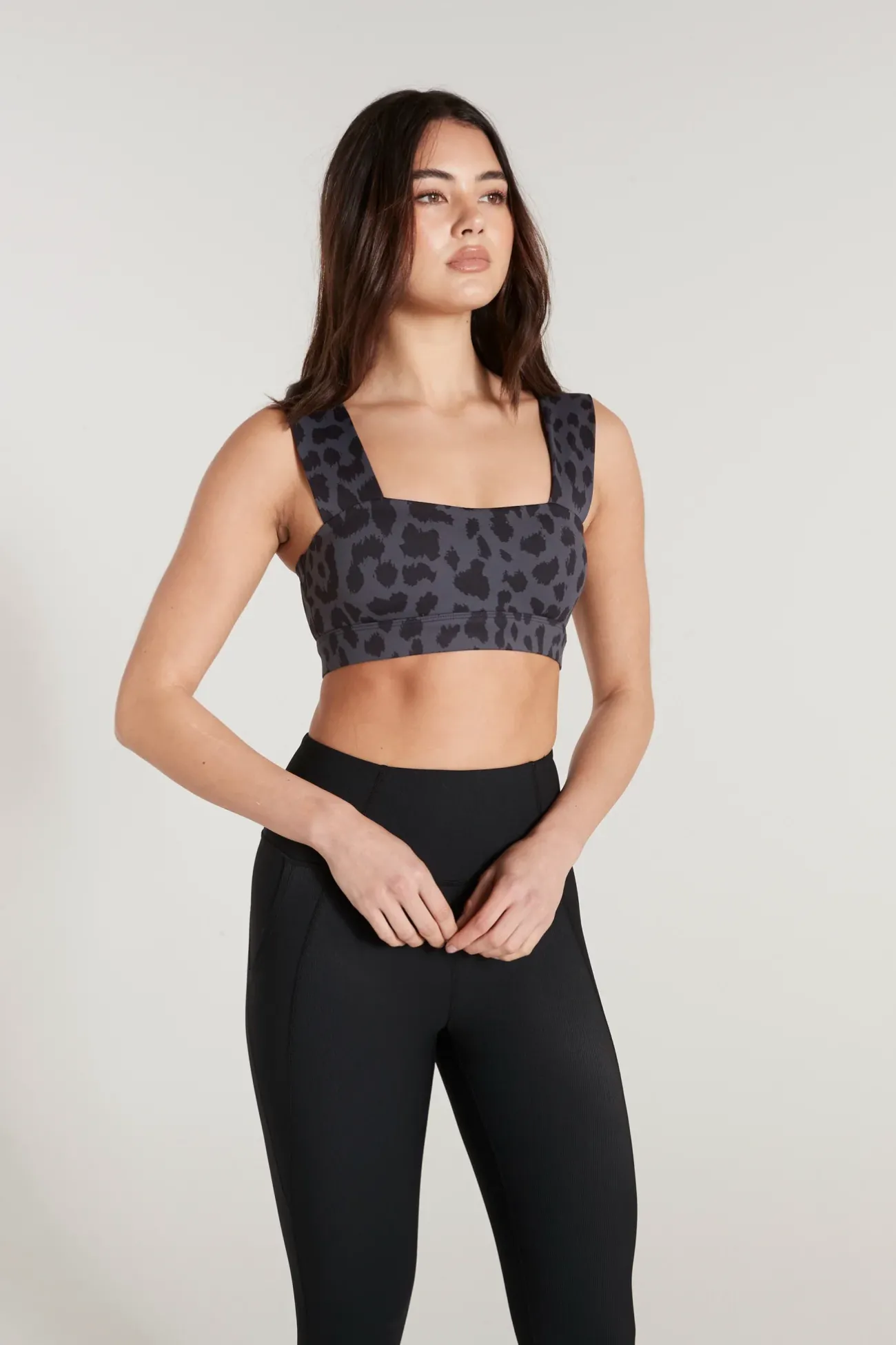 Oversized Cheetah Sports Bra<ALL FENIX Clearance